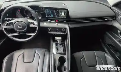 Hyundai Avante 2023 1.6 Автомат в Москве № 122402, миниатюра 8