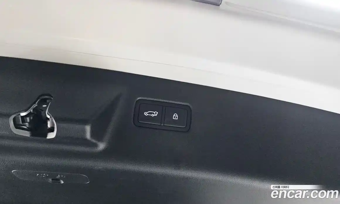 Hyundai Santa Fe 2024 1.6 Автомат в Москве № 124905, фото 12