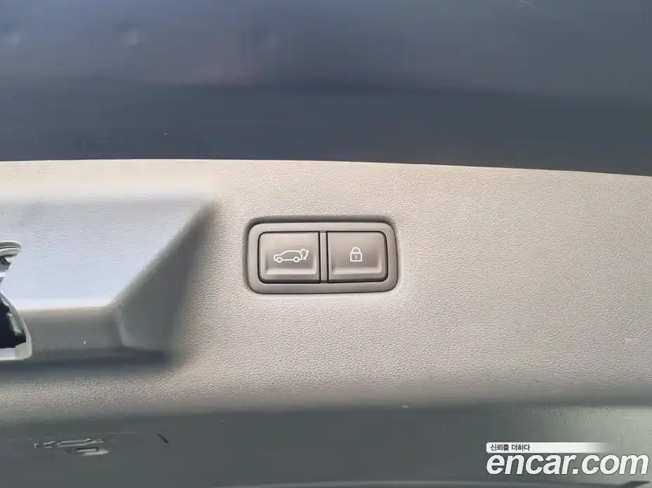 Hyundai Santa Fe 2024 2.5 Автомат в Москве № 125341, фото 14