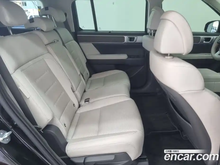 Hyundai Santa Fe 2024 2.5 Автомат в Москве № 125341, фото 17