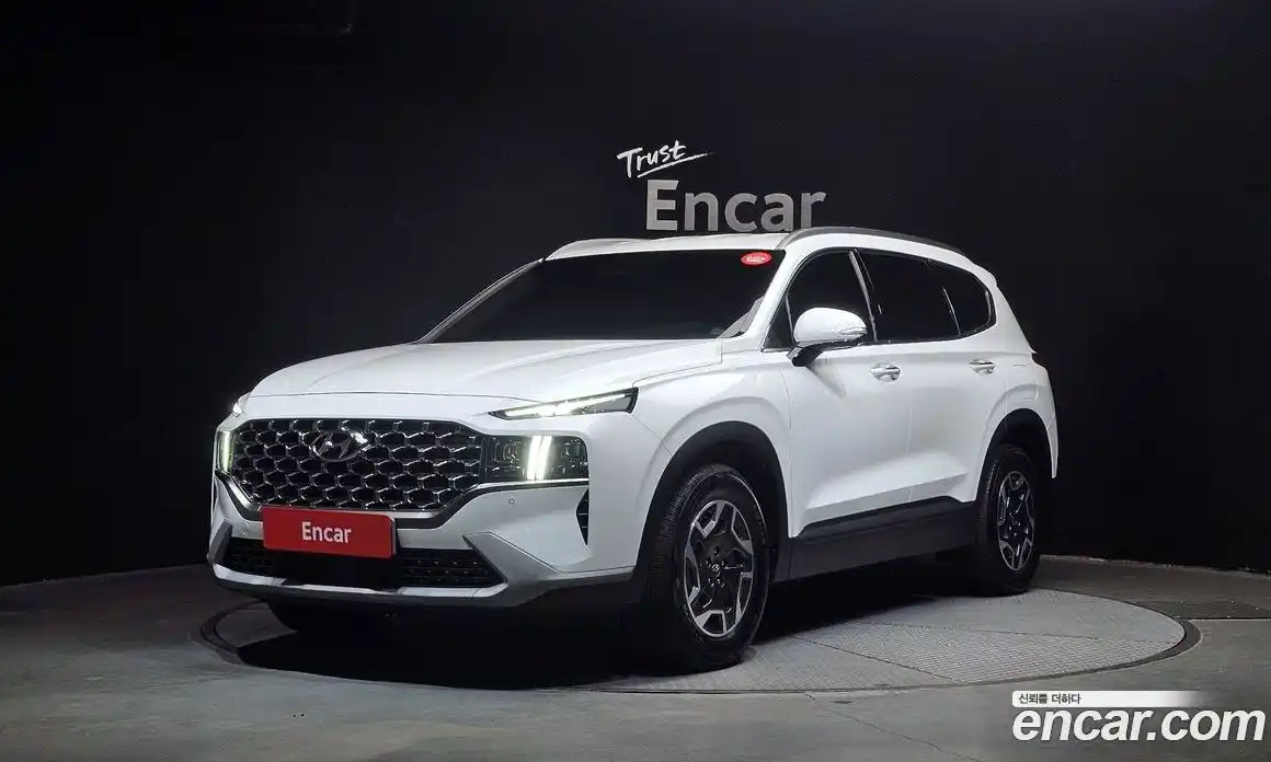 Hyundai Santa Fe 2023 1.6 Автомат в Москве № 125467, фото 20