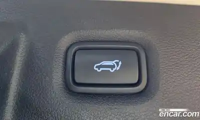 Hyundai Santa Fe 2023 1.6 Автомат в Москве № 125467, миниатюра 3