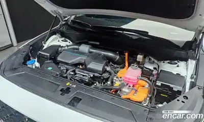 Hyundai Santa Fe 2023 1.6 Автомат в Москве № 125467, миниатюра 4