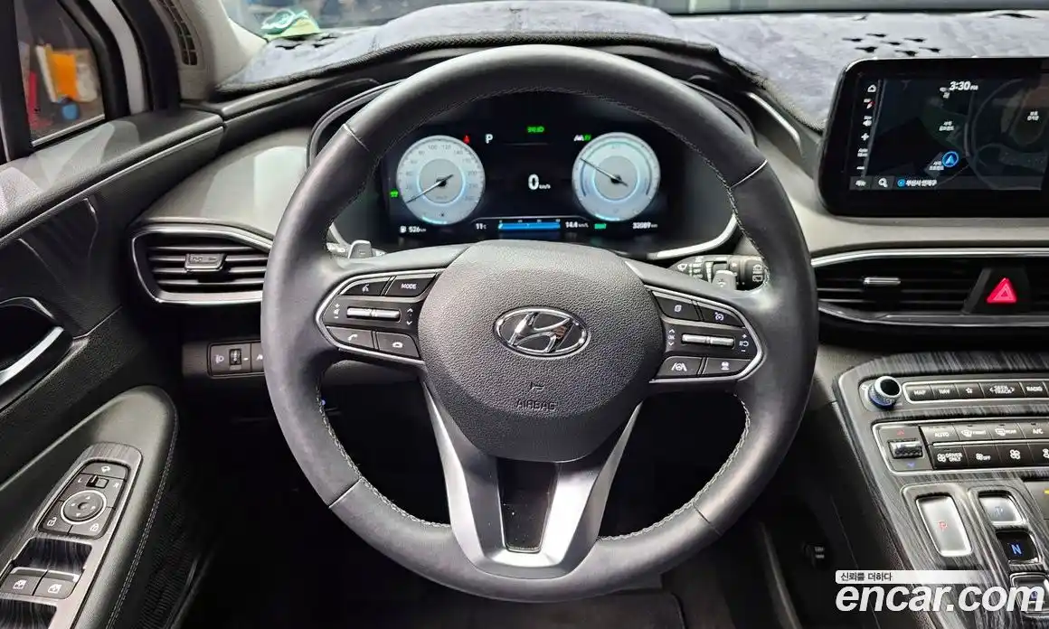 Hyundai Santa Fe 2023 1.6 Автомат в Москве № 125467, фото 9