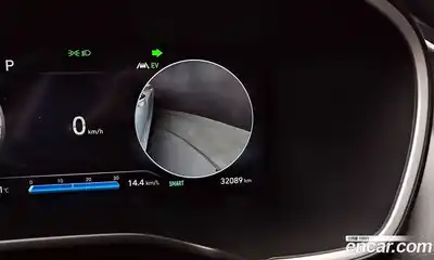 Hyundai Santa Fe 2023 1.6 Автомат в Москве № 125467, миниатюра 10