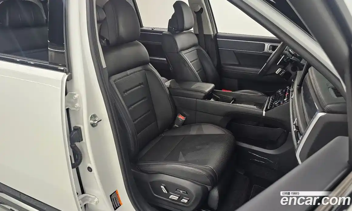 Hyundai Santa Fe 2024 2.5 Автомат в Москве № 125657, фото 14