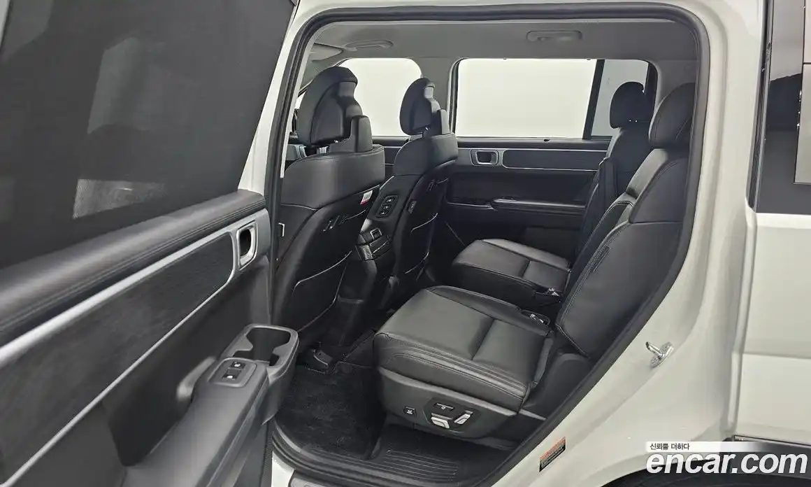 Hyundai Santa Fe 2024 2.5 Автомат в Москве № 125657, фото 5