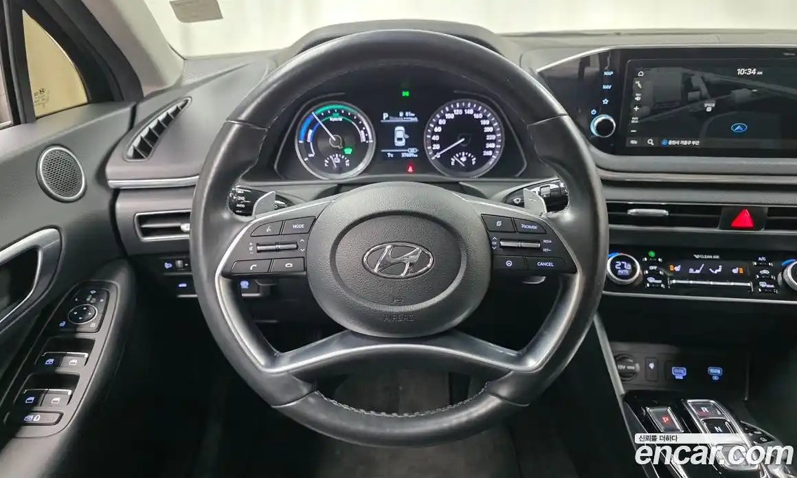 Hyundai Sonata 2021 2.0 Автомат в Москве № 126941, фото 4