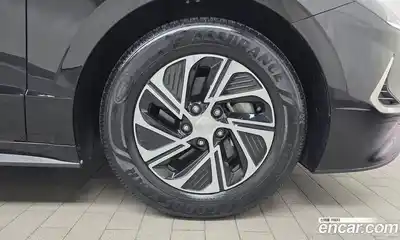 Hyundai Sonata 2021 2.0 Автомат в Москве № 126941, миниатюра 5