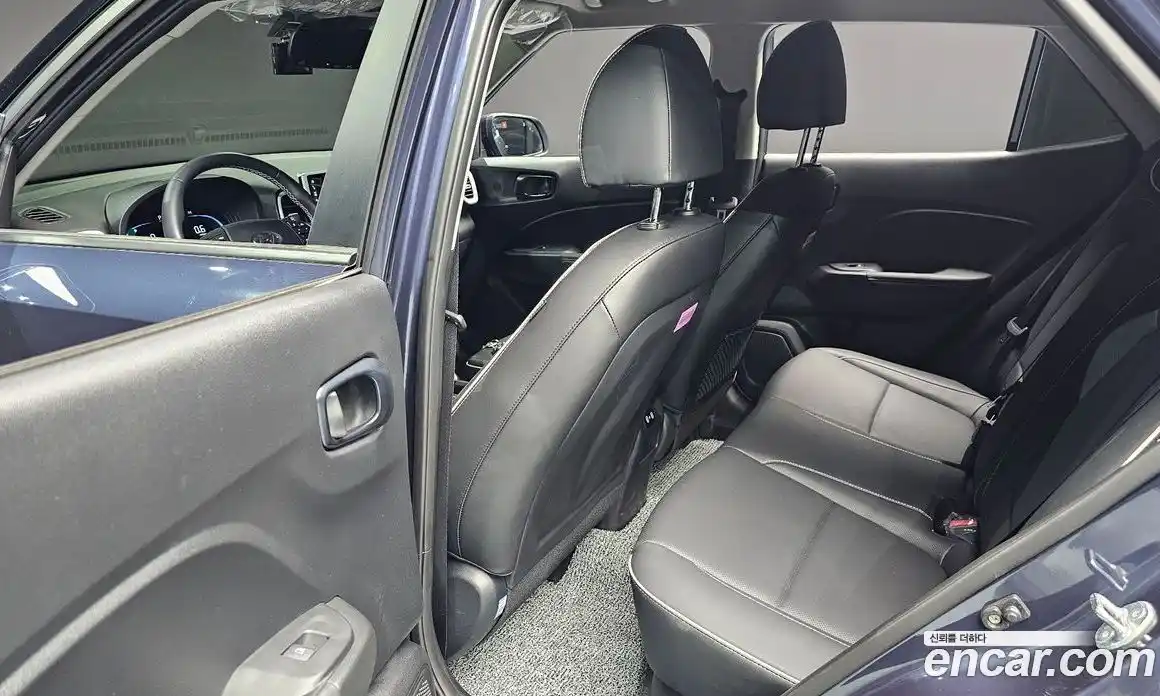 Hyundai Venue 2025 1.6 Автомат в Москве № 129779, фото 15