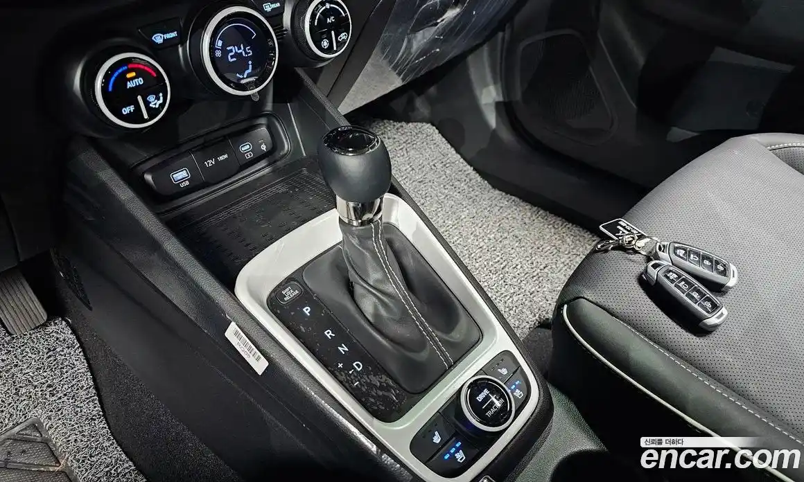 Hyundai Venue 2025 1.6 Автомат в Москве № 129779, фото 6