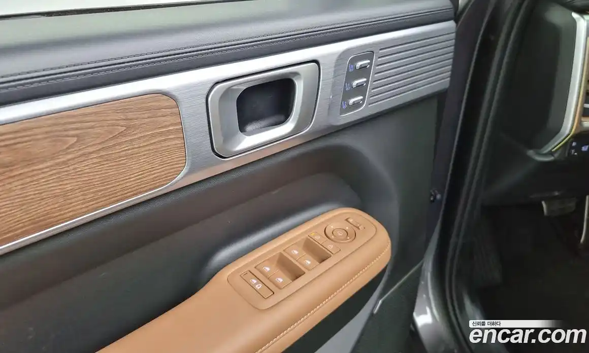 Hyundai Santa Fe 2024 2.5 Автомат в Москве № 130405, фото 9