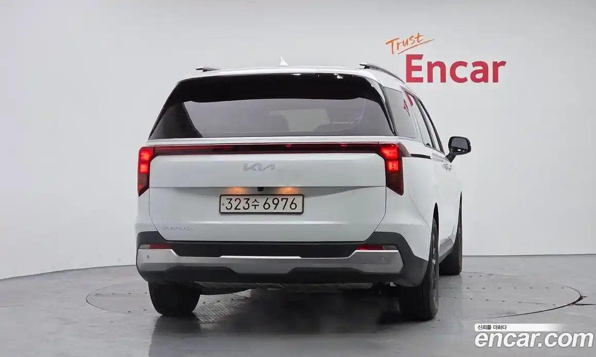 Kia Canival 2024 2.2 Автомат в Москве № 131516, фото 20