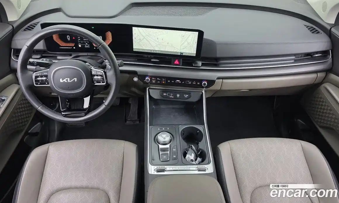 Kia Canival 2024 2.2 Автомат в Москве № 131516, фото 2