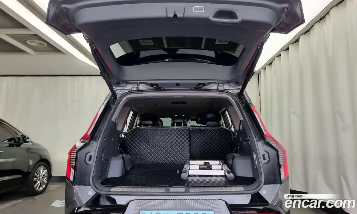 Kia EV9 2024 0.2 Автомат в Москве № 132132, фото 18