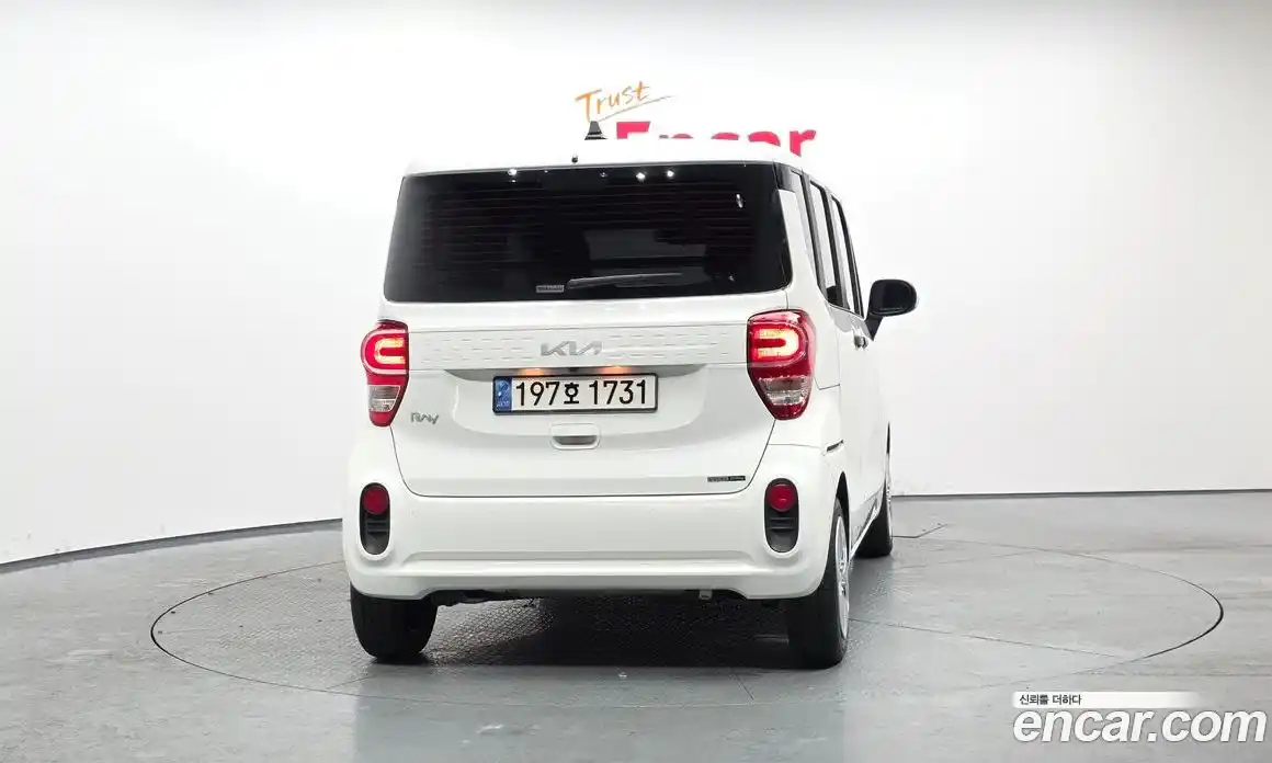 Kia Ray 2022 1.0 Автомат в Москве № 133582, фото 13