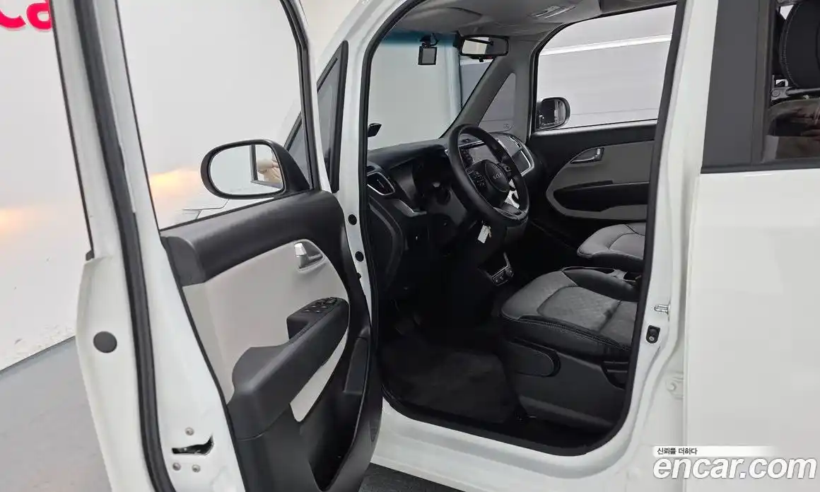 Kia Ray 2022 1.0 Автомат в Москве № 133582, фото 3