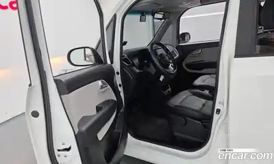 Kia Ray 2022 1.0 Автомат в Москве № 133582, миниатюра 3