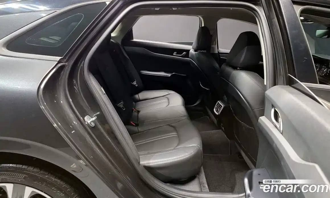 Kia K5 2021 1.6 Автомат в Москве № 133778, фото 18