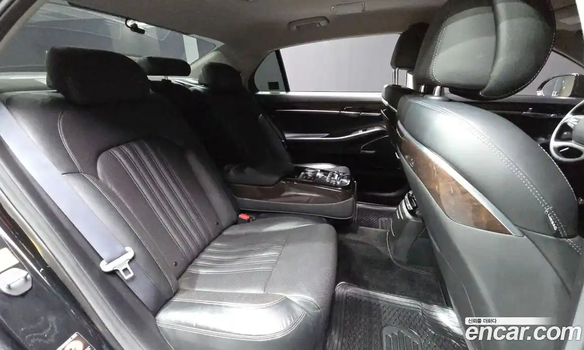 Genesis EQ900 2016 3.8 Автомат в Москве № 135246, фото 12