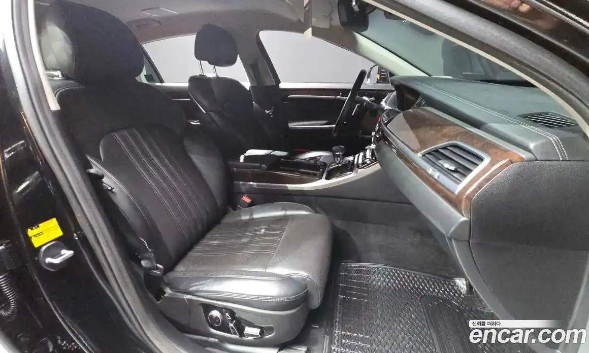 Genesis EQ900 2016 3.8 Автомат в Москве № 135246, фото 13