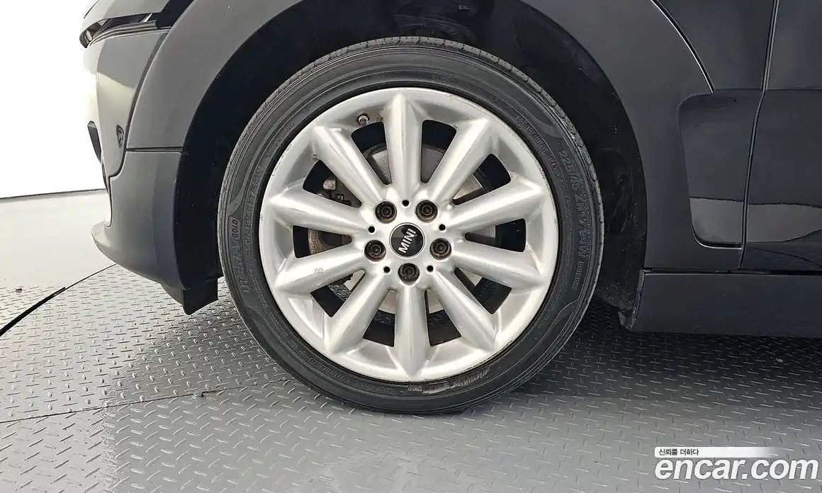 Mini Clubman 2017 2.0 Автомат в Москве № 139665, фото 12