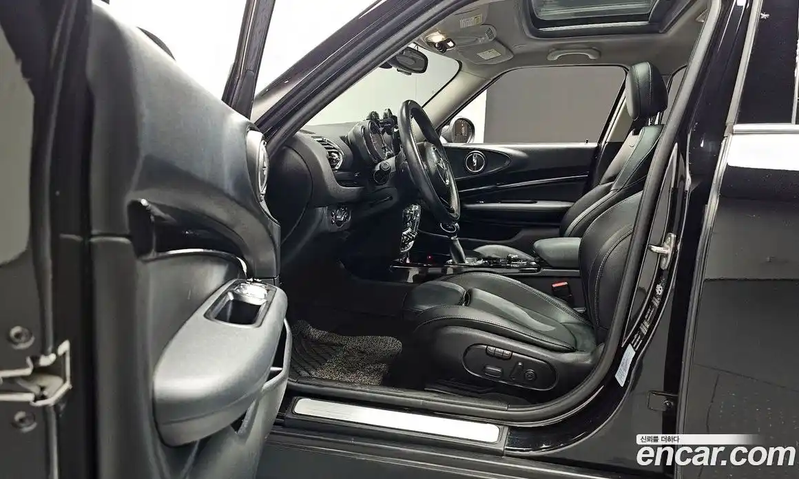 Mini Clubman 2017 2.0 Автомат в Москве № 139665, фото 19