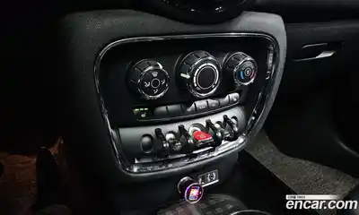 Mini Clubman 2017 2.0 Автомат в Москве № 139665, миниатюра 8