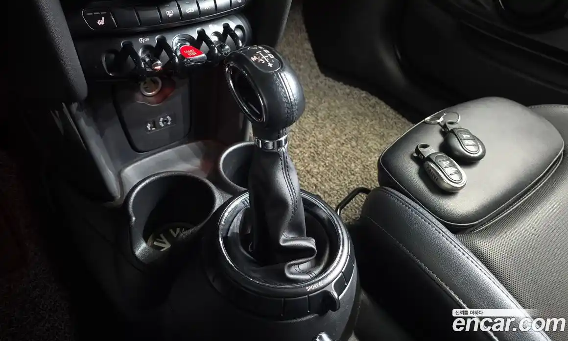 Mini Cooper 2014 1.5 Автомат в Москве № 141470, фото 19