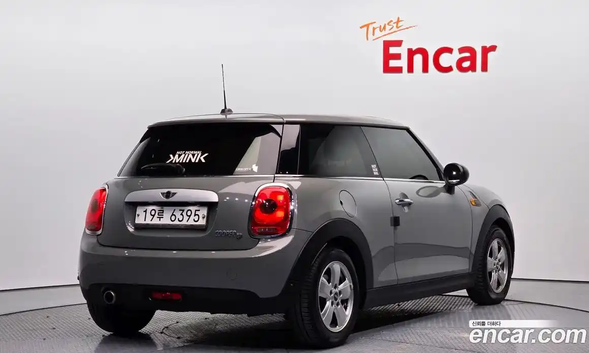 Mini Cooper 2014 1.5 Автомат в Москве № 141470, фото 7