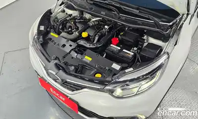 Renault QM3 2018 1.5 Автомат в Москве № 147549, миниатюра 6