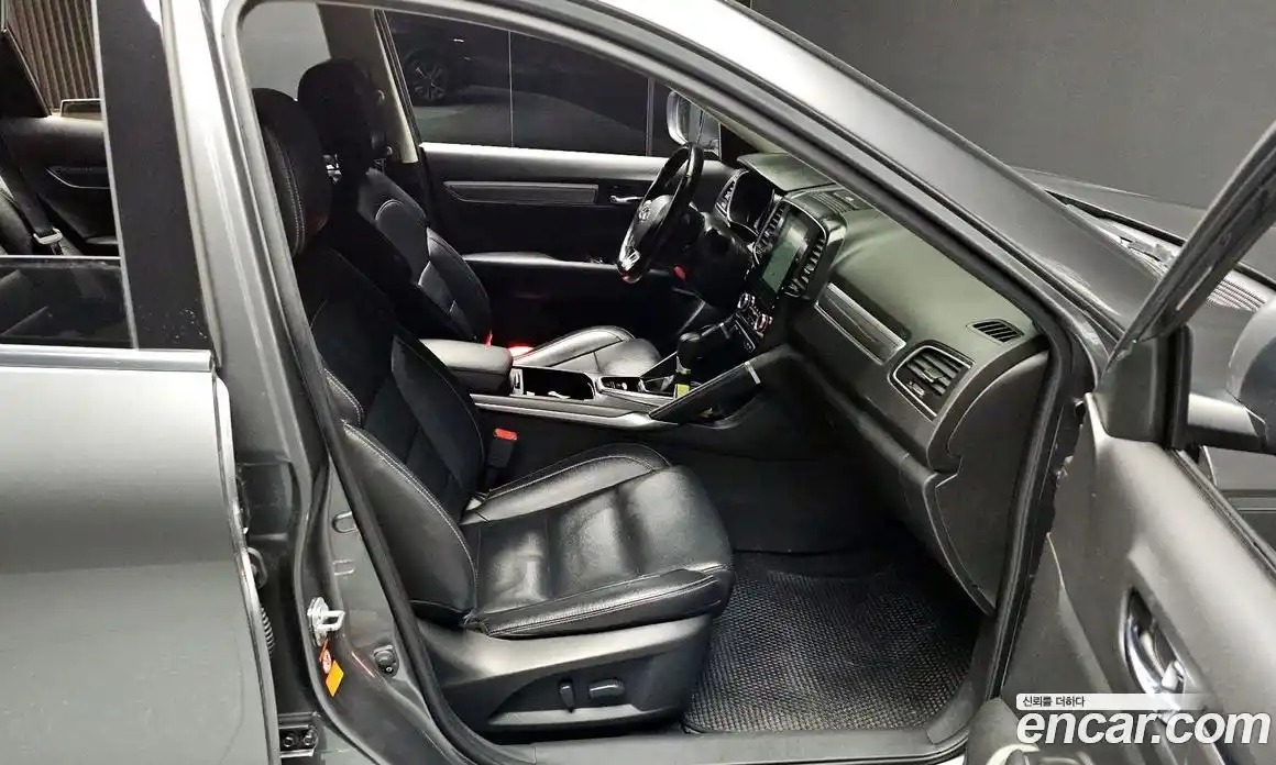 Renault QM6 2018 2.0 Автомат в Москве № 148401, фото 16