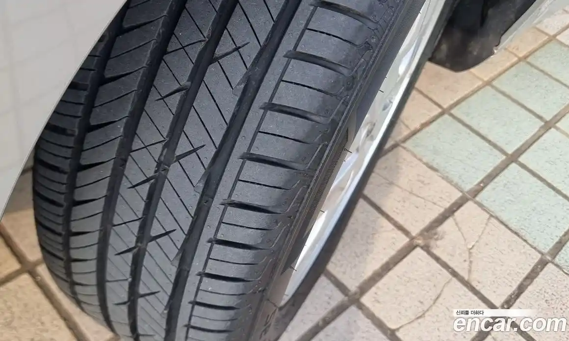 Renault SM3 2010 1.6 Автомат в Москве № 152299, фото 16