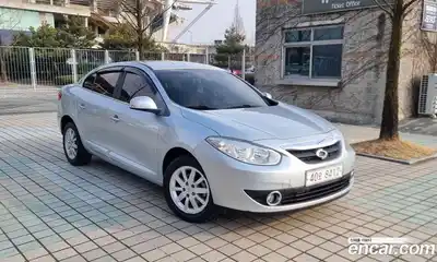 Renault SM3 2010 1.6 Автомат в Москве № 152299, миниатюра 5