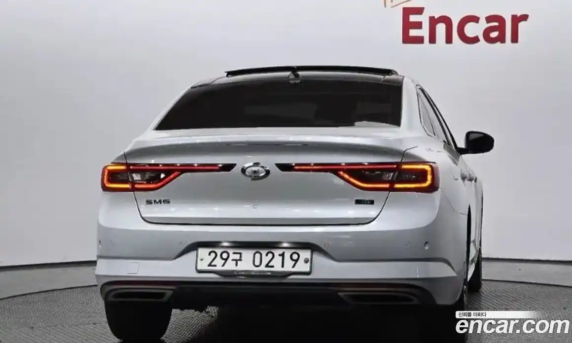 Renault SM6 2016 1.6 Автомат в Москве № 152997, фото 5