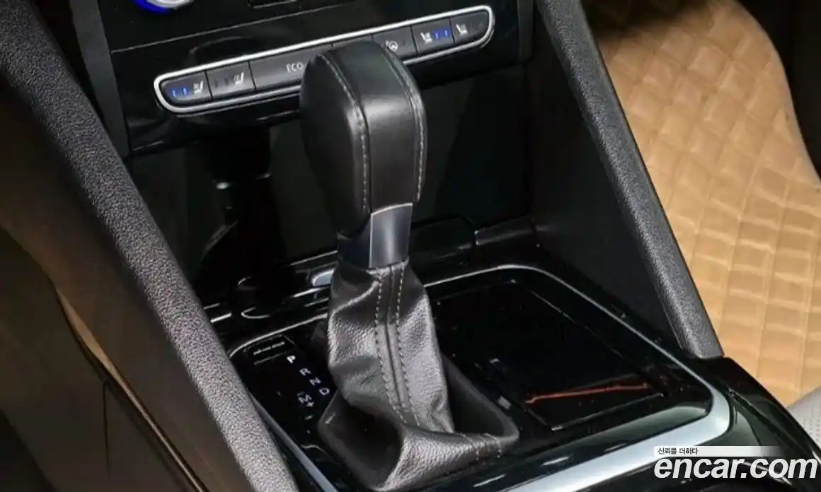 Renault SM6 2016 1.6 Автомат в Москве № 152997, фото 10