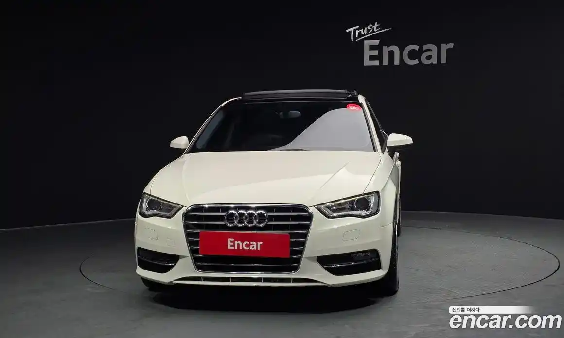 Audi A3 2015 1.6 Автомат в Москве № 154076, фото 15