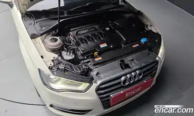 Audi A3 2015 1.6 Автомат в Москве № 154076, миниатюра 3