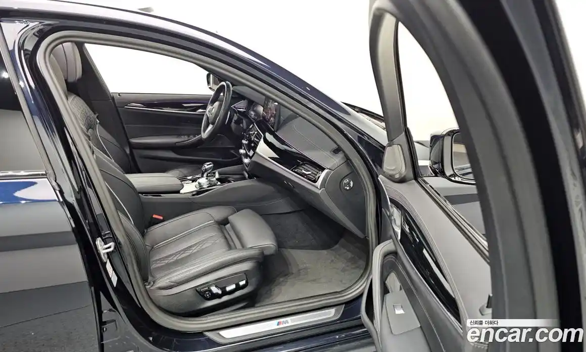 BMW 5-Series 2023 2.0 Автомат в Москве № 154704, фото 11