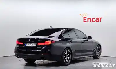 BMW 5-Series 2023 2.0 Автомат в Москве № 154704, миниатюра 2