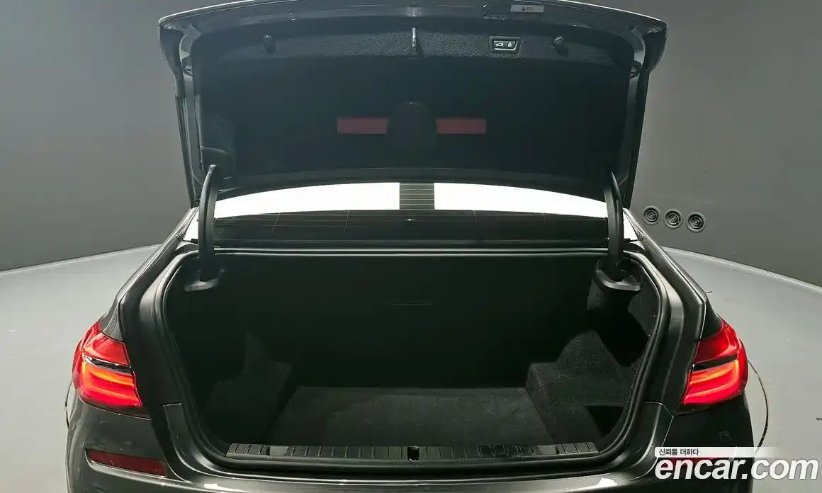 BMW 7-Series 2018 3.0 Автомат в Москве № 158142, фото 13