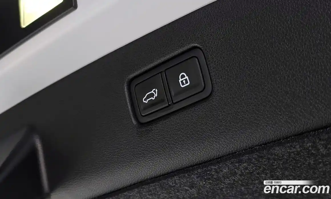 Genesis GV70 2021 2.5 Автомат в Москве № 15863, фото 17