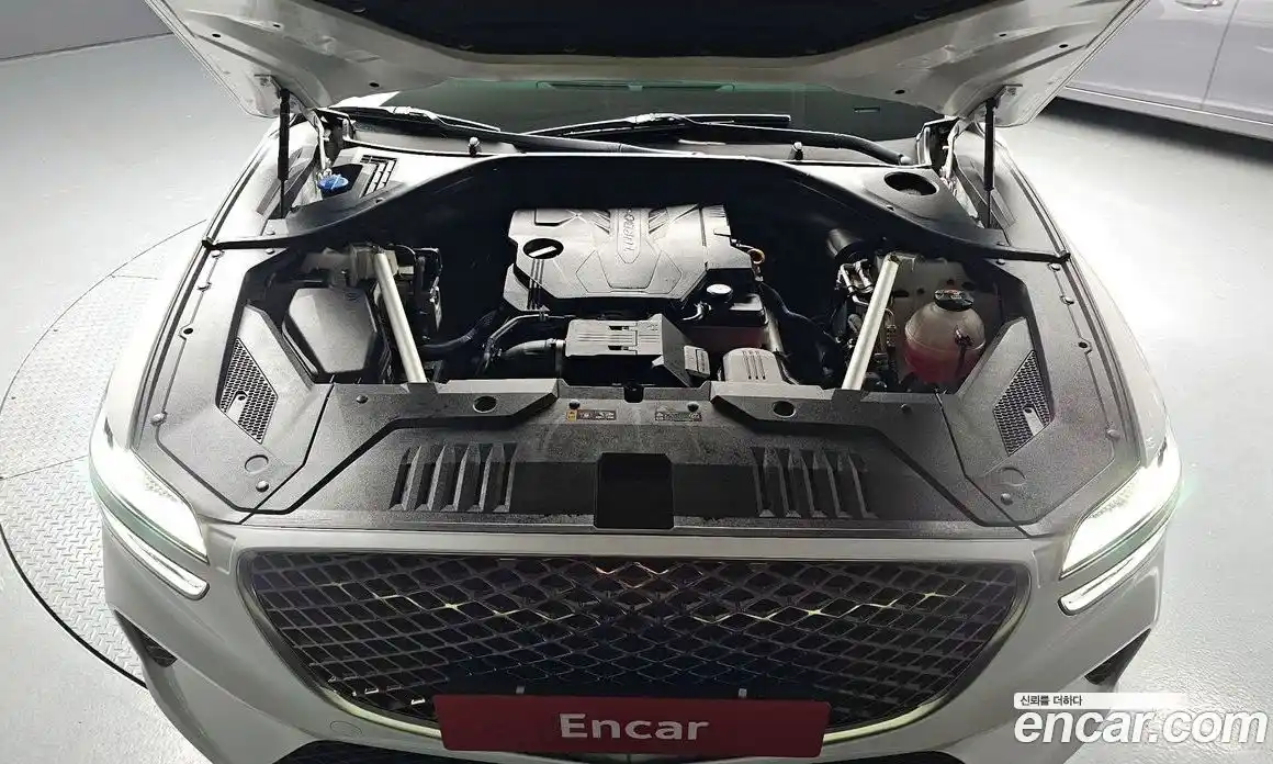 Genesis GV70 2021 2.5 Автомат в Москве № 15863, фото 6