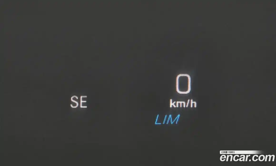 Mercedes-Benz E-Class 2019 2.0 Автомат в Москве № 160339, фото 19