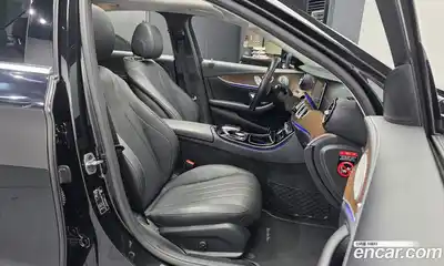 Mercedes-Benz E-Class 2019 2.0 Автомат в Москве № 160339, миниатюра 6