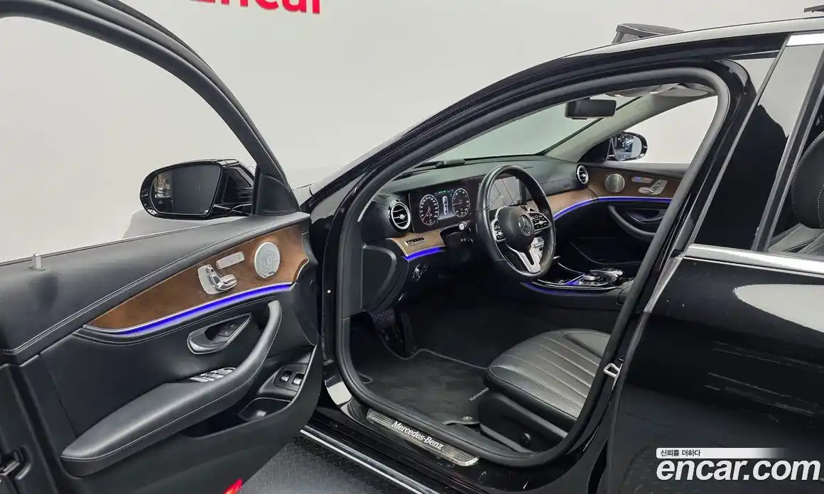 Mercedes-Benz E-Class 2019 2.0 Автомат в Москве № 160339, фото 7