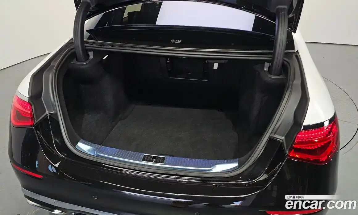 Mercedes-Benz S-Class 2022 4.0 Автомат в Москве № 160614, фото 10