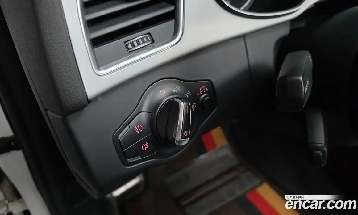 Audi A4 2015 2.0 Автомат в Москве № 160946, фото 18