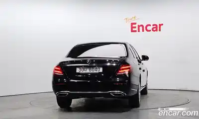 Mercedes-Benz E-Class 2019 1.9 Автомат в Москве № 160969, миниатюра 11