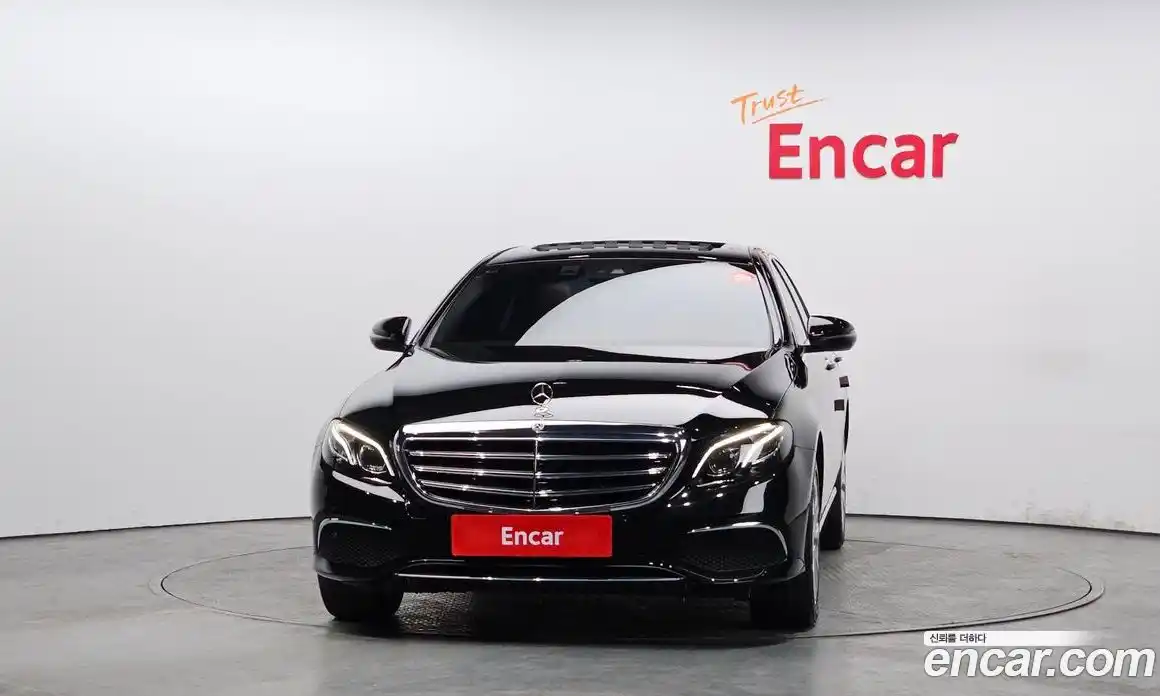 Mercedes-Benz E-Class 2019 1.9 Автомат в Москве № 160969, фото 17